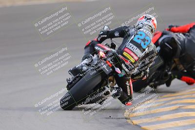 media/Dec-17-2022-SoCal Trackdays (Sat) [[224abd9271]]/Turn 10 Backside (120pm)/